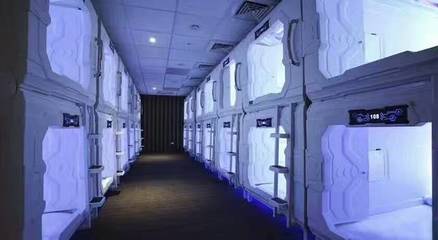 太空艙酒店 住宿新選擇，投資與費用全解析